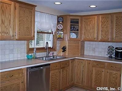 2nd image of 206 Peterson Dr