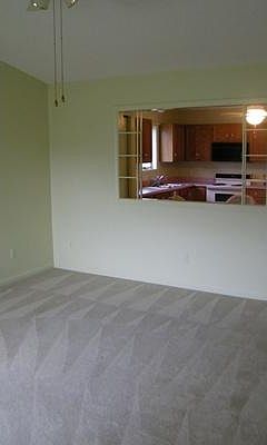 Photo E
