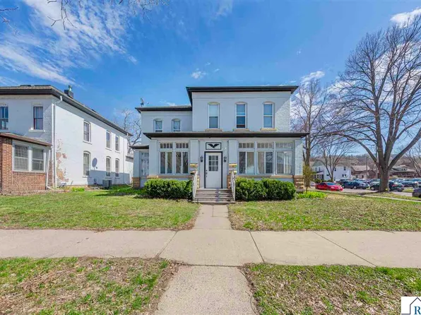 303 N Broad St, Mankato, MN 56001