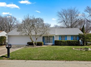 810 Westfield Dr, Champaign, IL