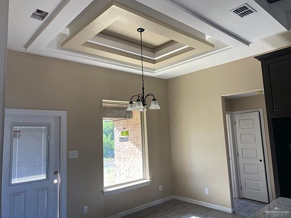 3rd image of 6109 Vazquez St