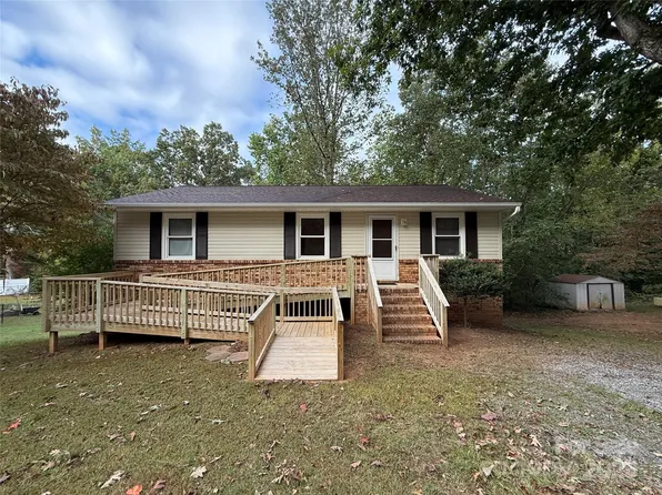 1003 N Ramseur St, Kings Mountain, NC 28086