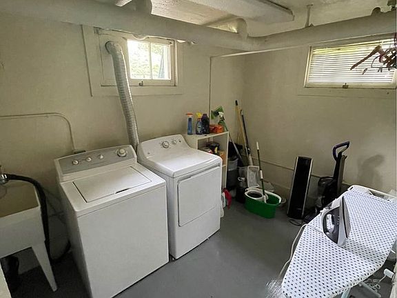 3rd image of 546 Presidio Blvd #546A