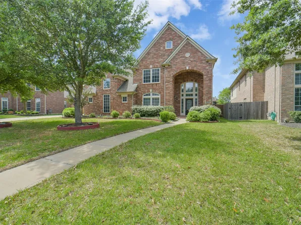 11311 Dawnheath Dr, Cypress, TX 77433