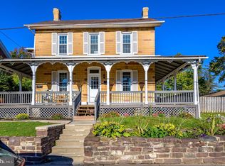 23 W Walnut St, Souderton, PA 18964