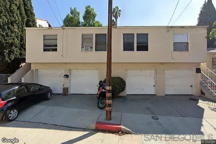 1st image of 1705-15 Glenwood Dr