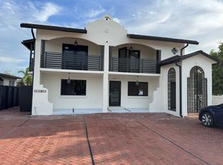 3130 SW 16th St #1, Miami, FL 33145