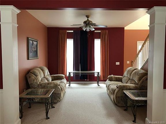 4th image of 10808 Fountaingrove Dr