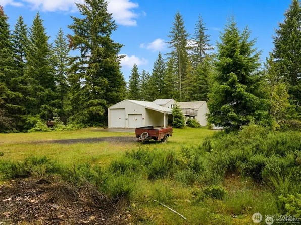 1170 NE Shoe Lake Road, Tahuya, WA 98588