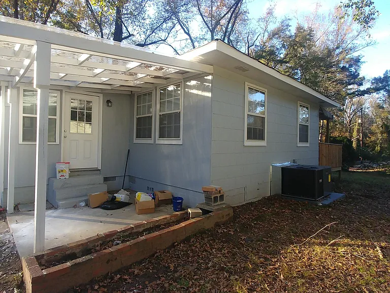 125 Church Ave — Photo 4