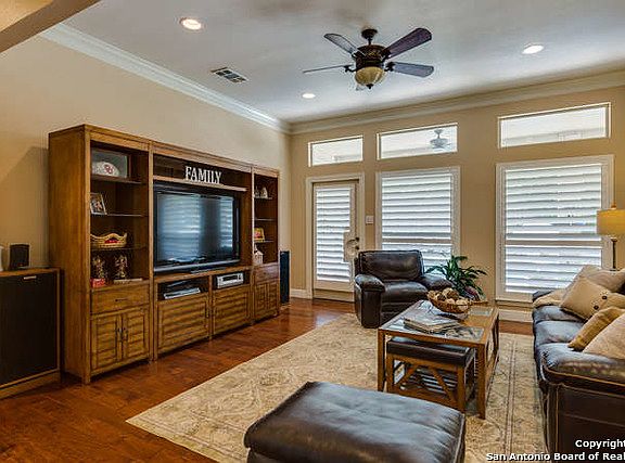 5th image of 8515 Fairway Trail Dr