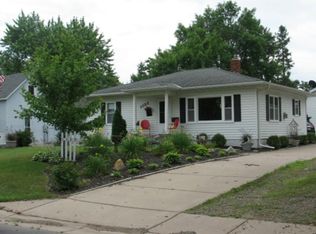 1133 5th St NW, Elk River, MN 55330