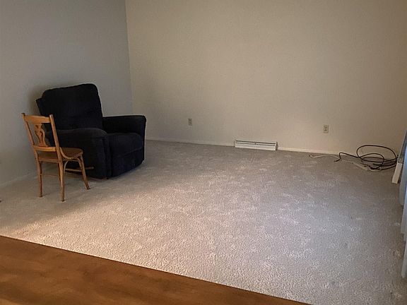 5th image of 308 E Ash St