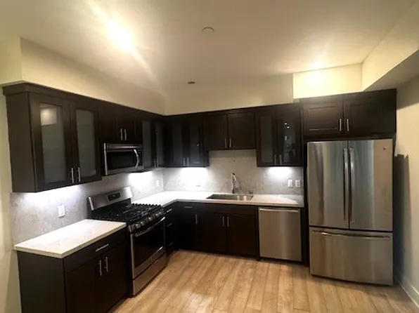 1157 S Bundy Dr APT 408, Los Angeles, CA 90049