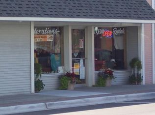 402 N Main St, Cheboygan, MI 49721