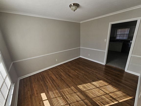 5th image of 5568 Lyford Ave