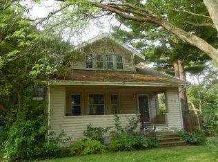 2303 W Main St, Kalamazoo, MI 49007