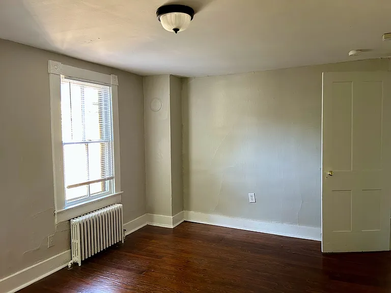 615 S Braddock St — Photo 5