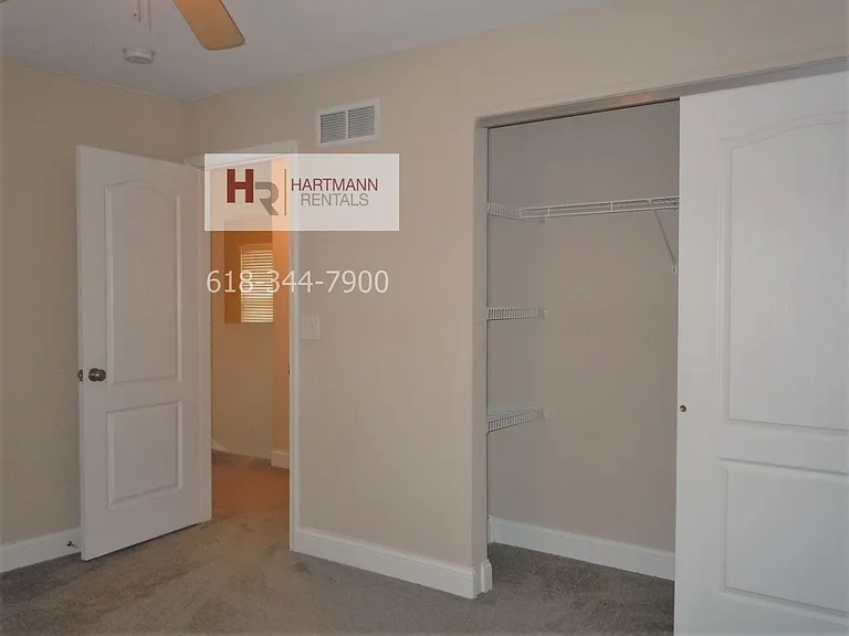 123 W Center St — Photo 10