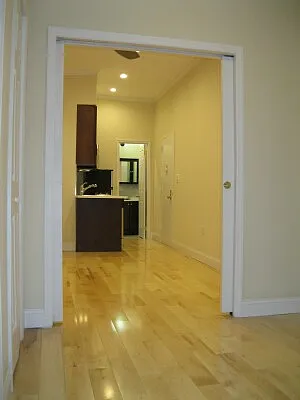 Rented by Tower Brokerage | media 25