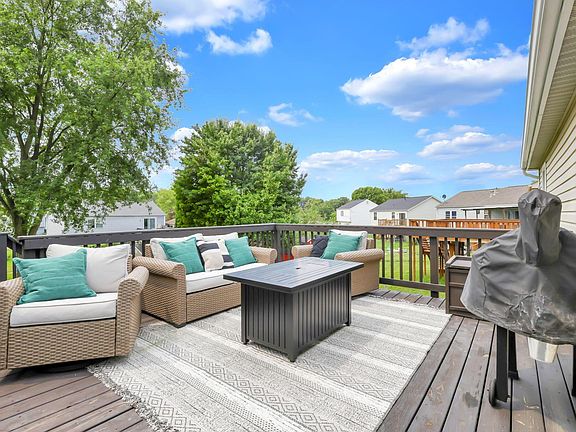 4th image of 6991 Endsleigh Dr