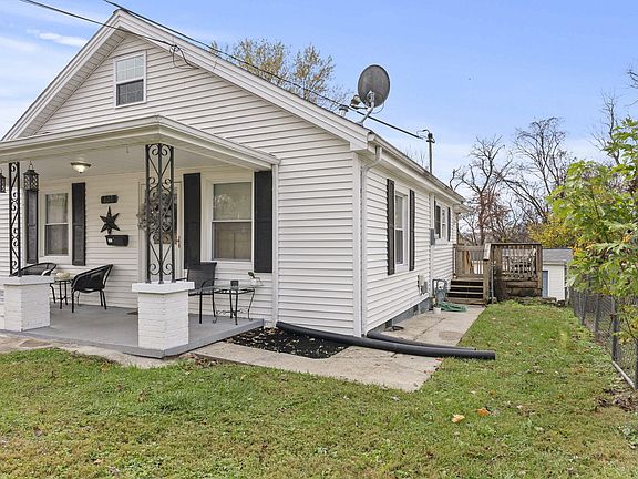 3rd image of 806 5th Ave