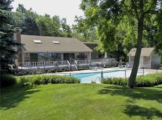 450 Castle Hill Rd, Cutchogue, NY 11935