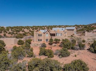 71 Tunnel Springs Rd, Placitas, NM 87043
