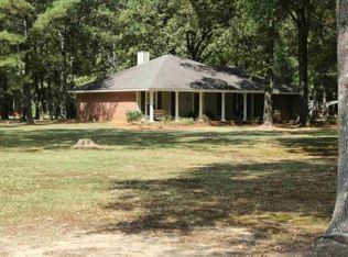 140 Dummy Line Rd, Canton, MS 39046