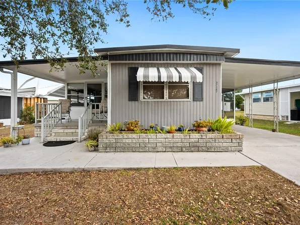 37247 Cora Ave, Zephyrhills, FL 33542