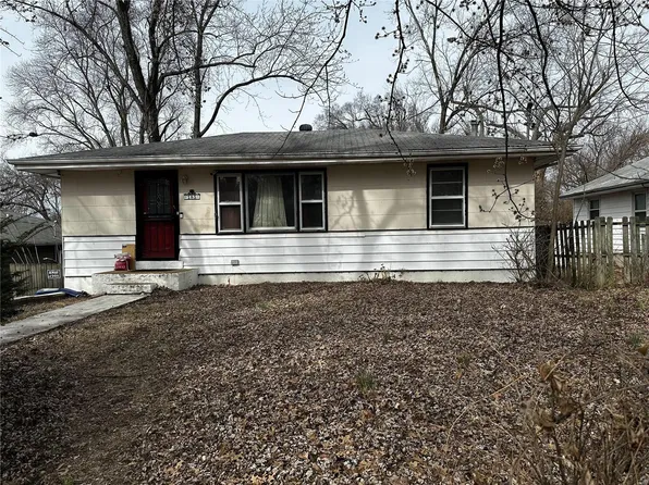 185 Bascom Dr, Saint Louis, MO 63135