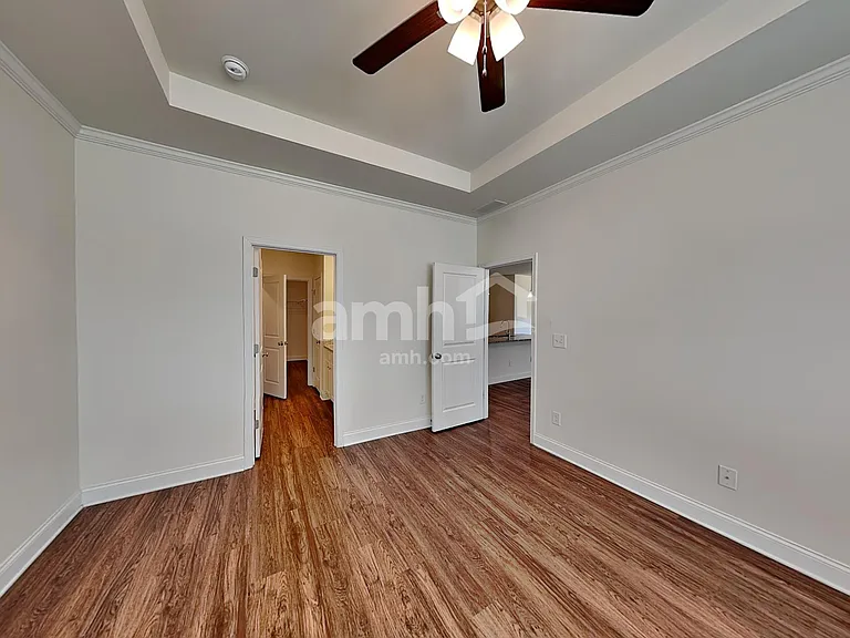 7068 Creeksong Dr — Photo 11