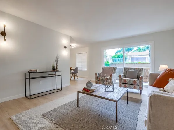 700 W La Veta Ave Unit S1, Orange, CA 92868