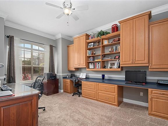 5th image of 1187 Hollow Pine Dr