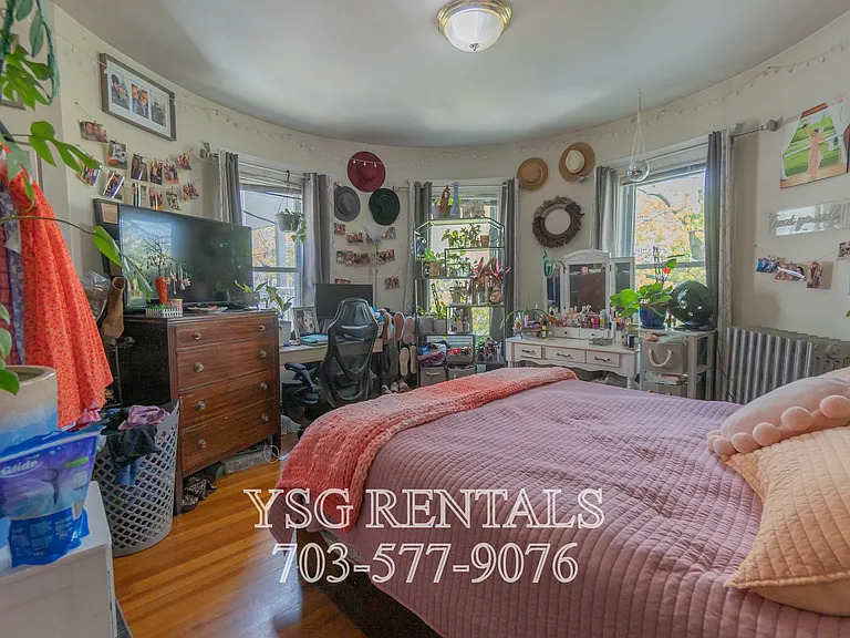 40 Easton St #1 — Photo 19