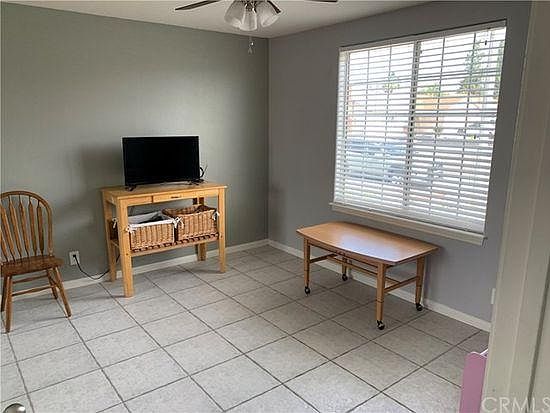 3rd image of 24595 Brodiaea Ave