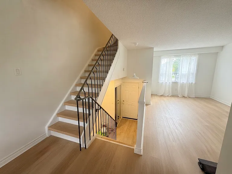 2830 Midland Ave #40 — Photo 7