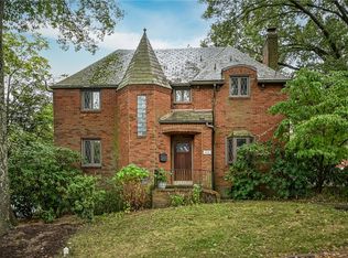 405 Edgewood Rd, Pittsburgh, PA 15221