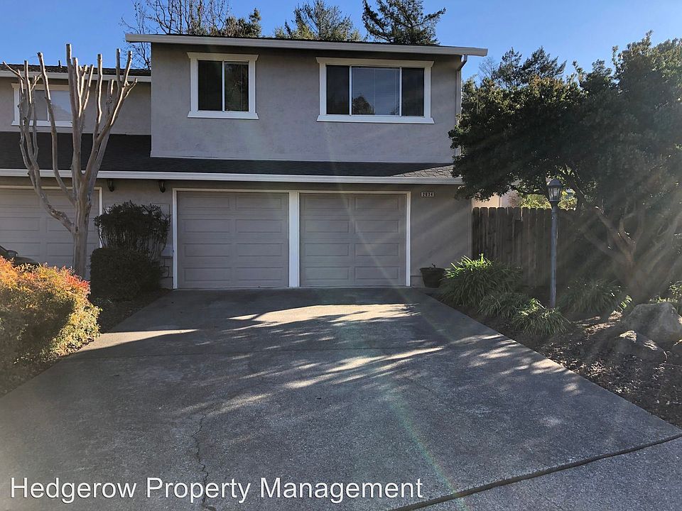 1st image of 2634 Hidden Valley Ln