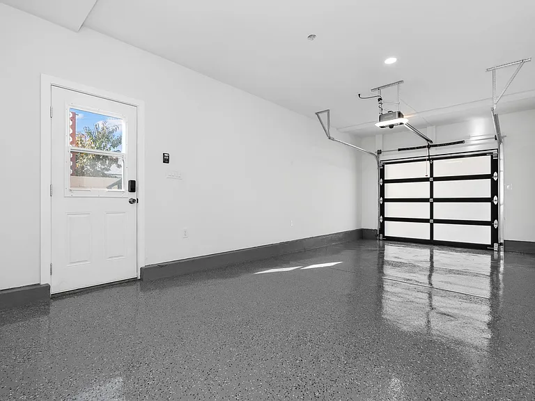 8620 Macawa Ave — Photo 24