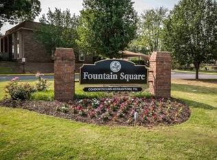 1855 Poplar Woods Cir W, Germantown, TN 38138