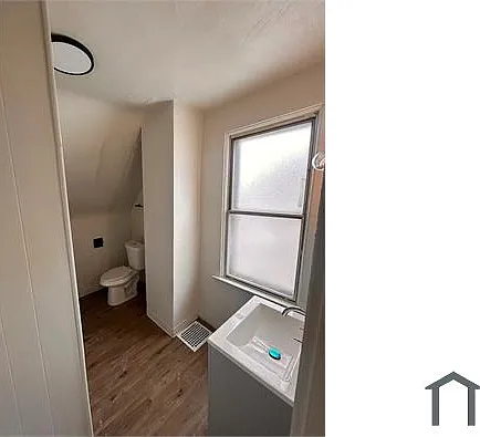 4 bed, $1,600 — Photo 4