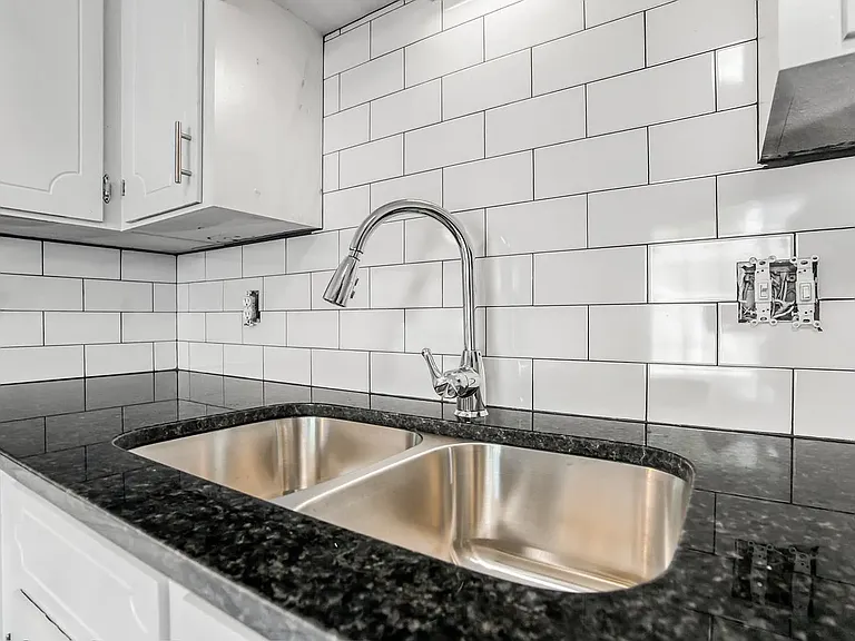 1319 Collier Dr — Photo 15