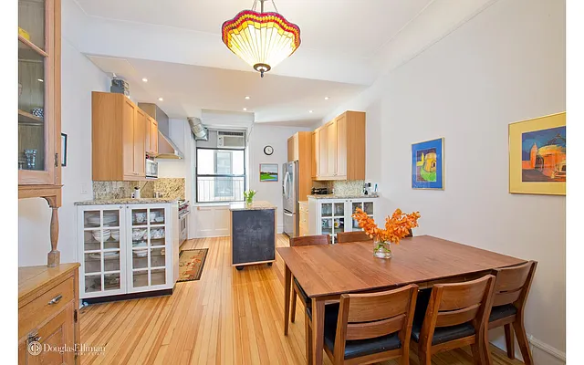 Sold by Douglas Elliman | media 17