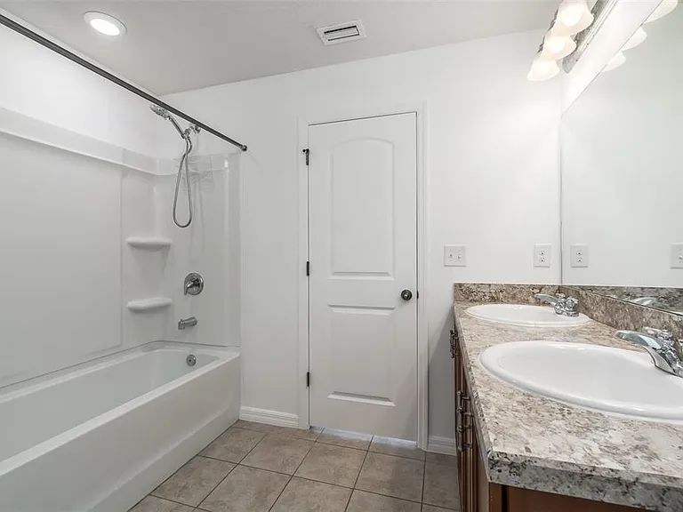 11220 Gold Compass St — Photo 10
