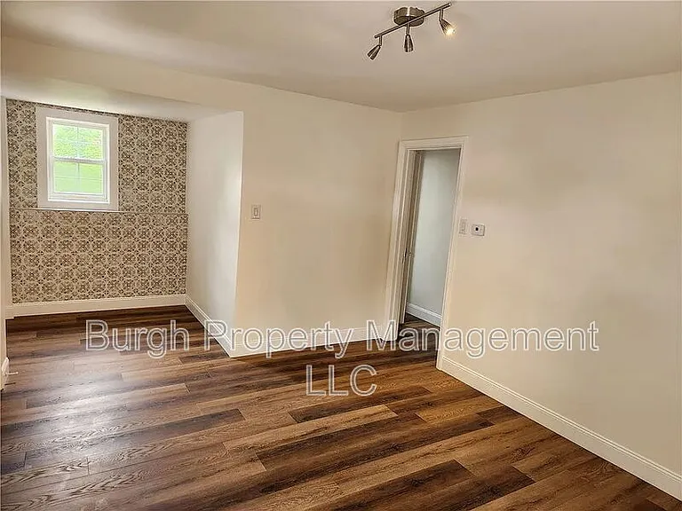 331 Redwood St — Photo 19