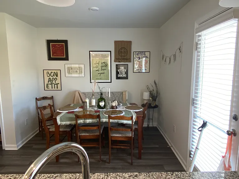 621 Blossom Run — Photo 3