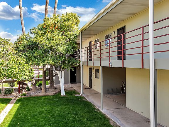 4th image of 4620 N 68th St Unit 128
