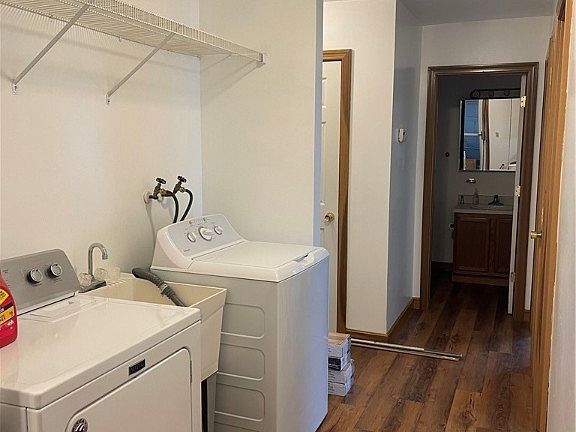 5th image of 4879 Hawley Dr