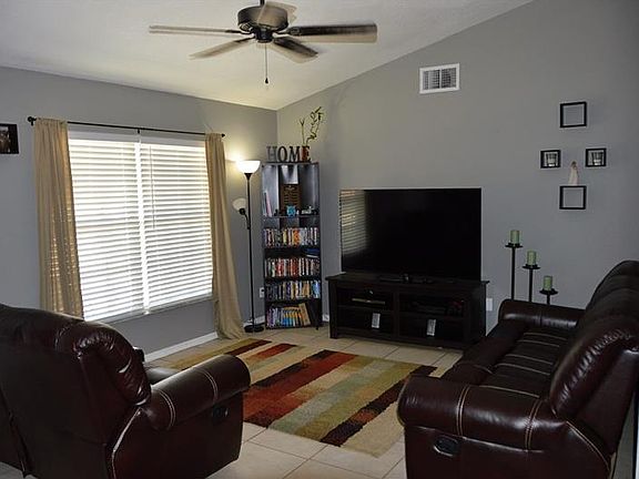 4th image of 830 Forestwood Dr